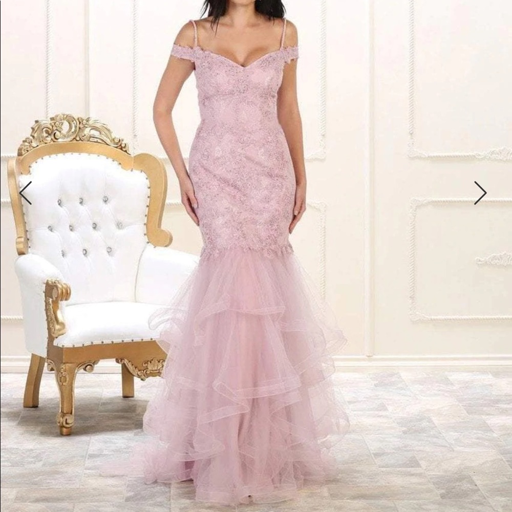 May Queen Bridal - RQ7502 Laced V-Neck Trumpet Dress